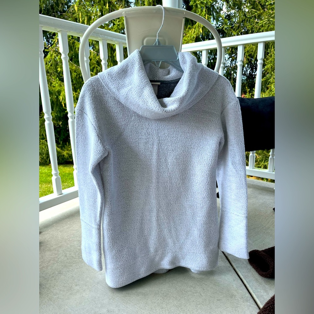 White knitted sweater